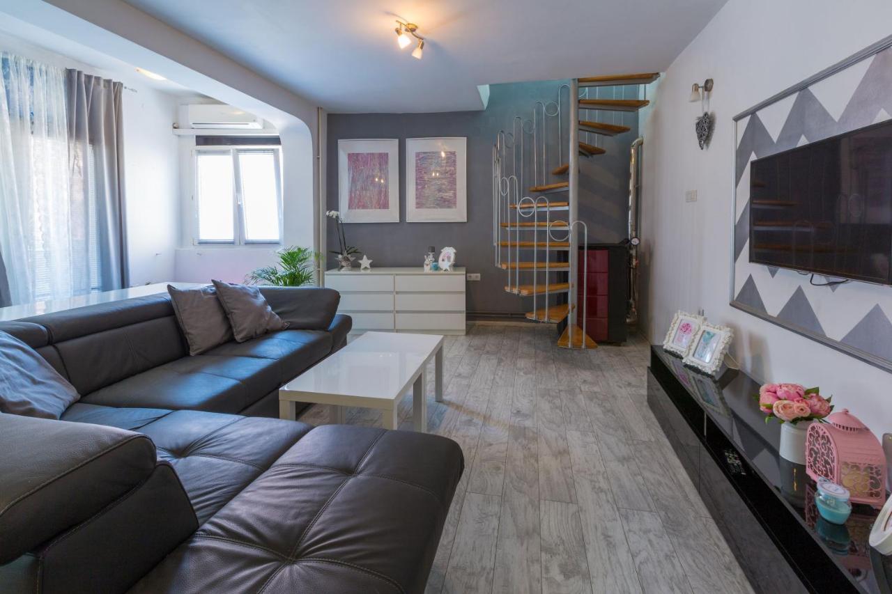 Apartments Kalla ツリクヴェニツァ エクステリア 写真