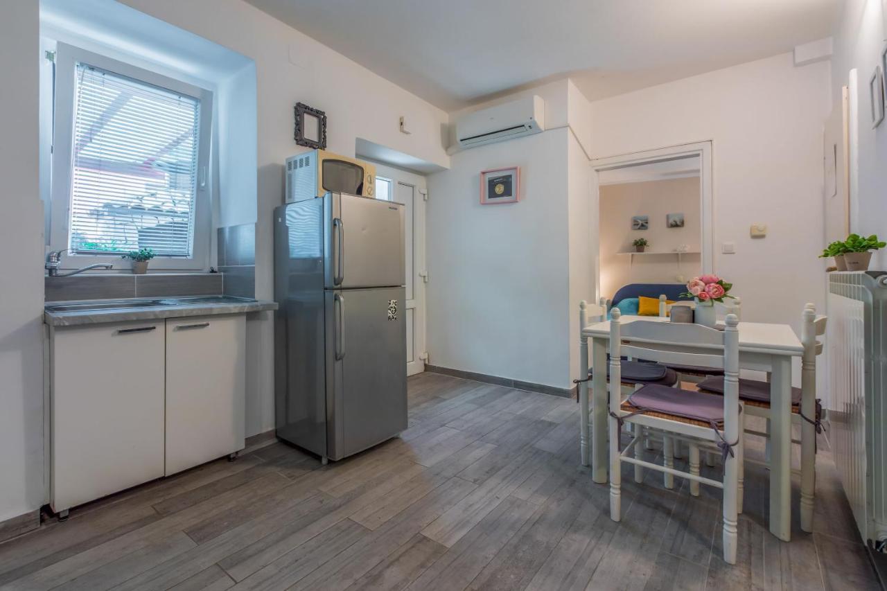 Apartments Kalla ツリクヴェニツァ エクステリア 写真