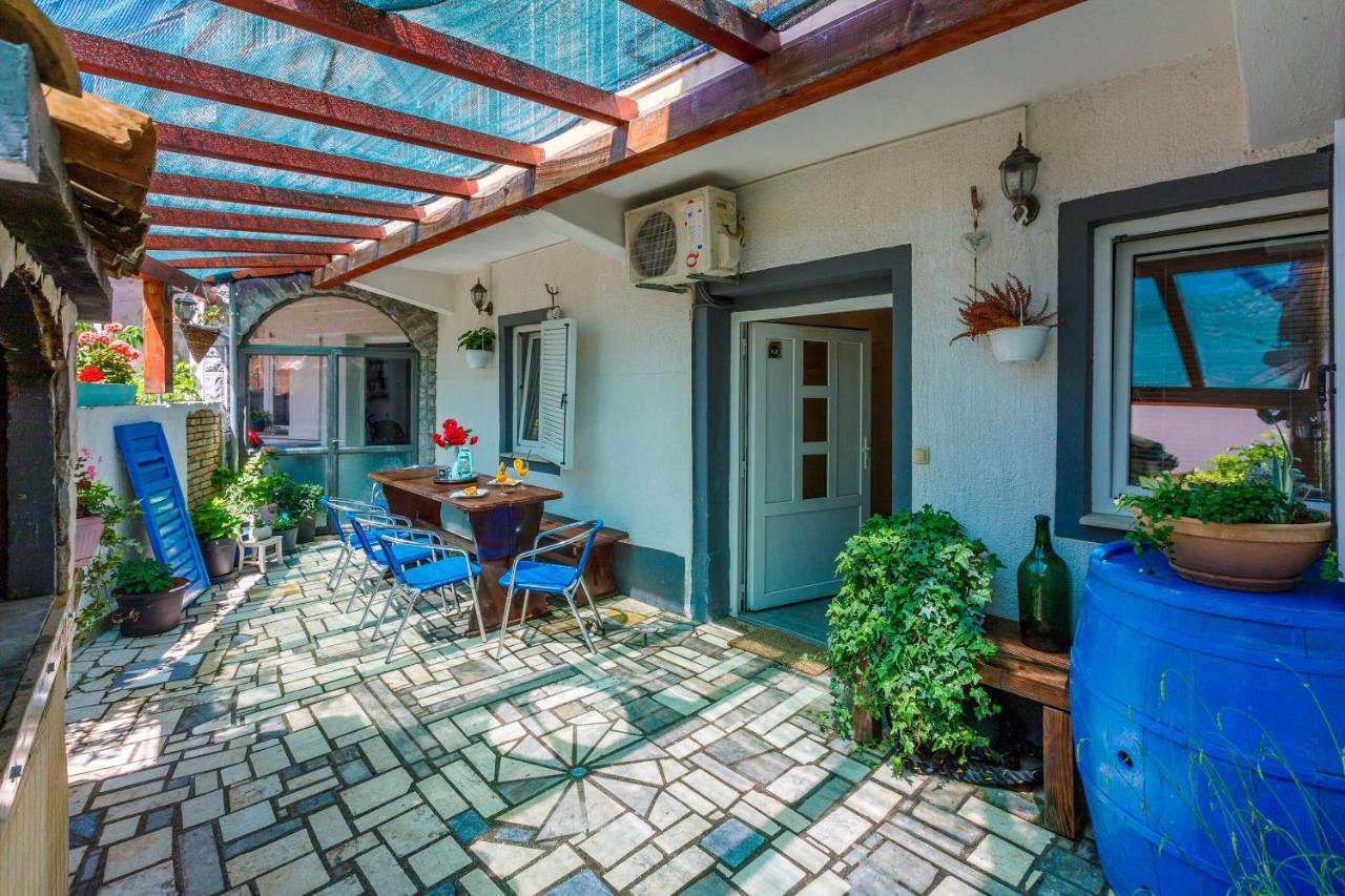Apartments Kalla ツリクヴェニツァ エクステリア 写真